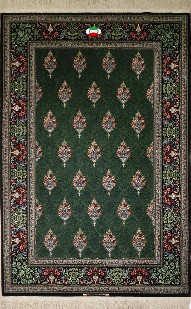 ペルシャ絨毯イスファハン産、手織りの技に表現できないものは 