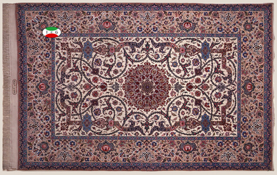ペルシャ絨毯ナイン販売専門店、ペルシャ絨毯の手織りの技に表現 